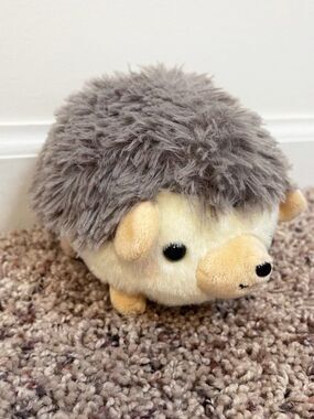 Amuse Hedgehog Plush Stuffed Animal Kawaii Gray Cream Small Soft Toy Japan Style